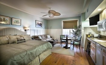 The Inlet Sports Lodge