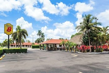 Super 8 by Wyndham, Florida City/Homestead/Everglades