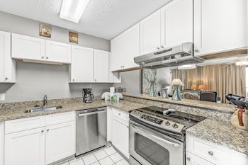 Compass Point Condominium
