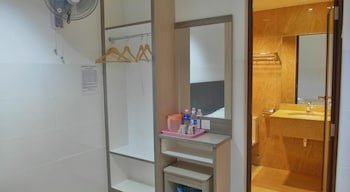 Comfort Two Hotel