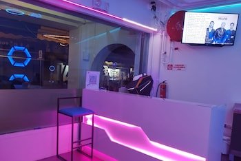 Galaxy Pods Capsule Hotel Boat Quay