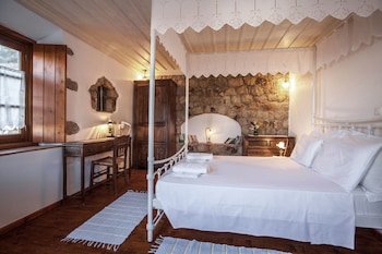 Theologos Houses