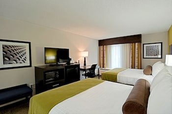 Best Western Plus Hanes Mall Hotel