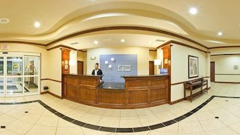Holiday Inn Express Hotel & Suites Sherman Hwy 75