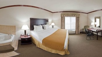 Holiday Inn Express Hotel & Suites Sherman Hwy 75