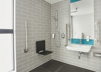 Holiday Inn Express Caen - Epron