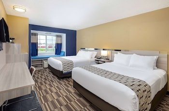 Microtel Inn & Suites by Wyndham Dry Ridge