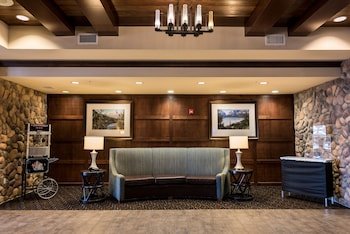 Glacier Peaks Hotel & Casino