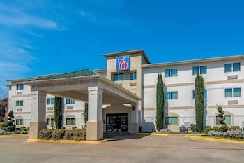 Motel 6 Dallas - North