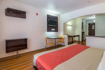 Motel 6 Dallas - North