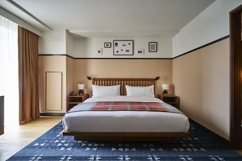 Eaton Hotel