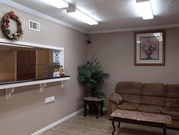 Sunrise Inn