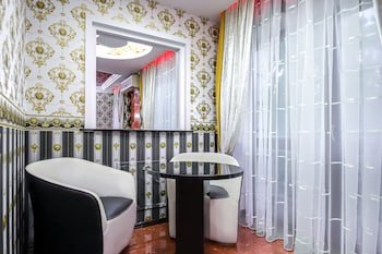 Prestige Hotel