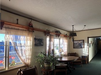 The Lighthouse Inn