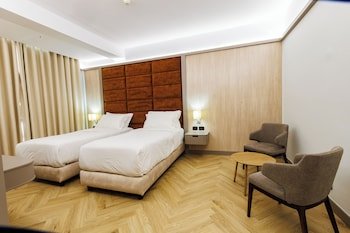 Hotel Fieri