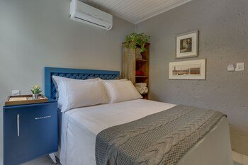 Solar Beach Hotel