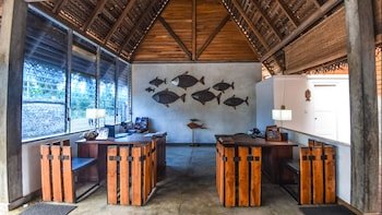 Maalu Maalu Resort & Spa