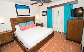 Mayan Princess Beach & Dive Resort