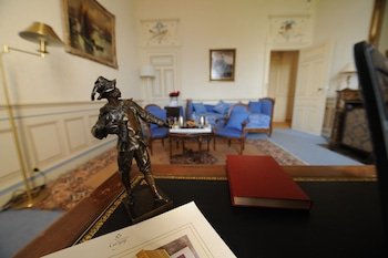 Chateau de Curzay