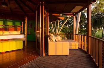 Playa Junquillal Eco Resort