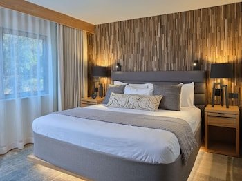 Embassy Suites Napa Valley
