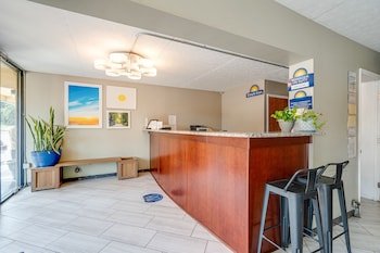 Days Inn by Wyndham Nashville Saint Thomas West Hospital