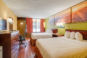 Days Inn by Wyndham Nashville Saint Thomas West Hospital