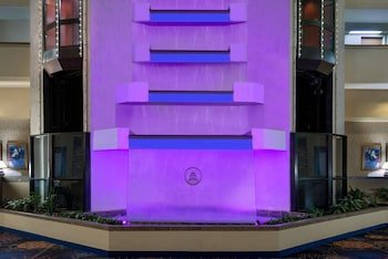 Capitol Plaza Hotel & Convention Center