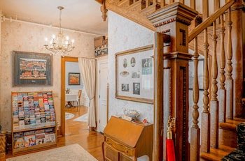 The Heber Senator Bed & Breakfast