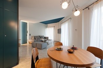 Syntagma Square Modern Apartments