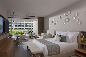 Dreams Bahia Mita Surf & Spa Resort