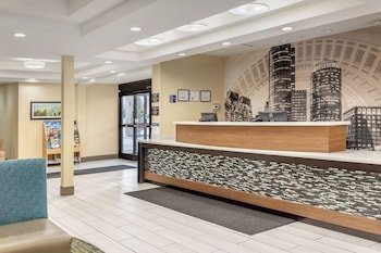 Best Western Plus New Englander
