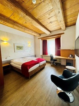 Balsthal Hotel