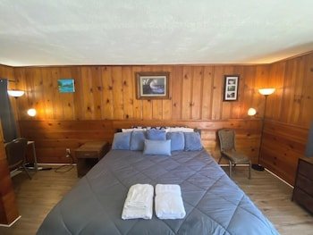 Heart Of The Berkshires Motel