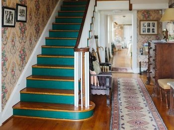 Cave Hill Farm Bed & Breakfast