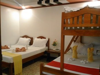 Vali Joe Travel Lodge
