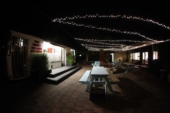Adventure Inn Marahau