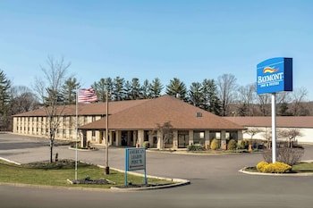 Baymont Inn & Suites Little Rock