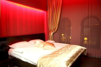 Hotel Roma & Tours