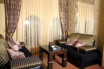 Hotel Roma & Tours