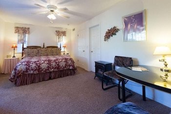 Yosemite's Apple Blossom Inn Bed And Breakfast