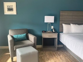 Ramada by Wyndham Lumberton
