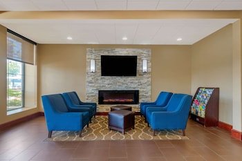 Comfort Inn & Suites Macon West