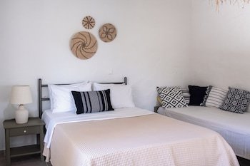 Spiti Apartments