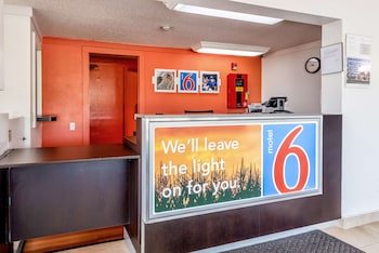Motel 6 Mansfield