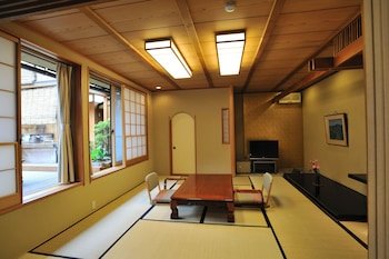 Kokuya Hotel