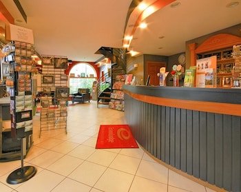 Econo Lodge At The Falls North