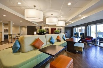 Home2 Suites By Hilton Dallas North Park