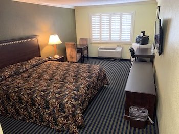 Travelodge by Wyndham Odessa
