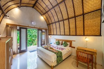 Riverside Retreat